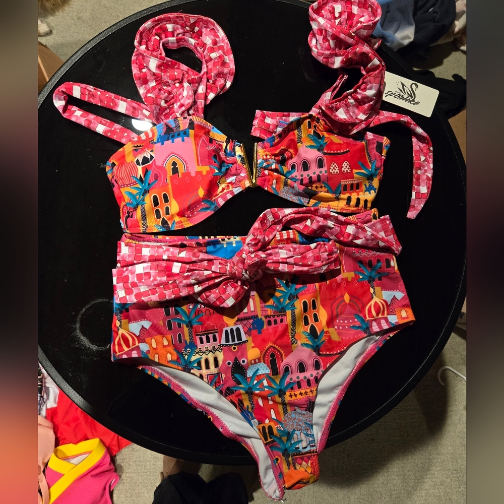 New Amazon Bikini